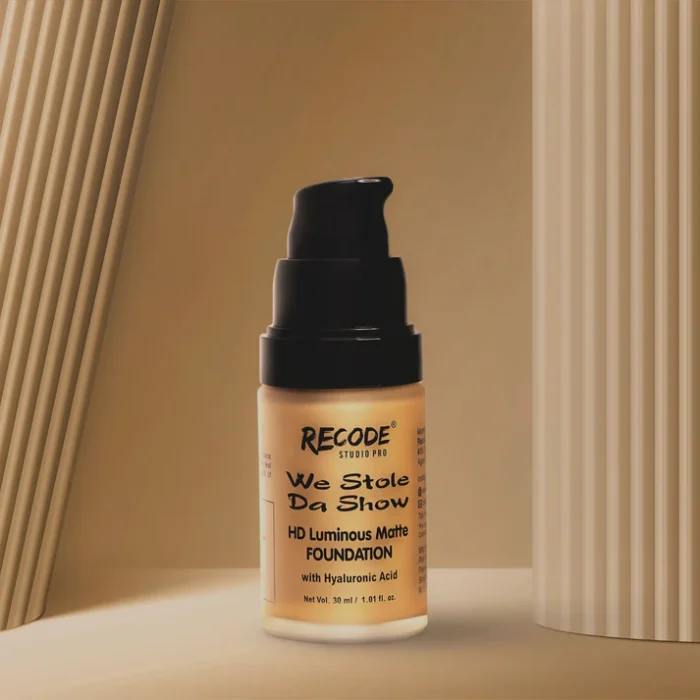 Recode HD Luminous Matte Foundation (30 ML)