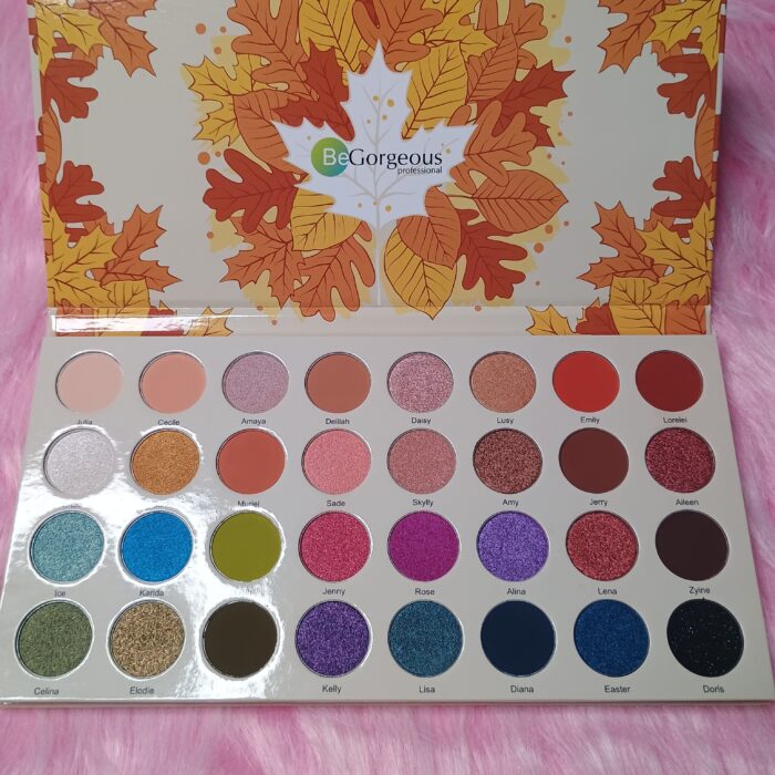 Be Gorgeous Maple Leaf Eyeshadow Palette