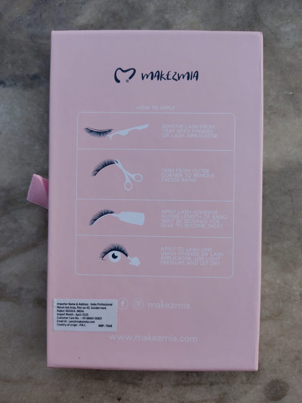 Makezmia Lux Eyelashes