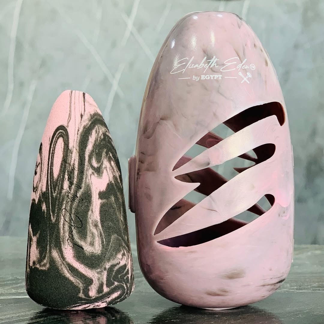 Elizabeth beauty blender available in best price@shivbeauty.hub Mo-7600259384 Elizabeth Eden Silk Fusion Beauty Blender