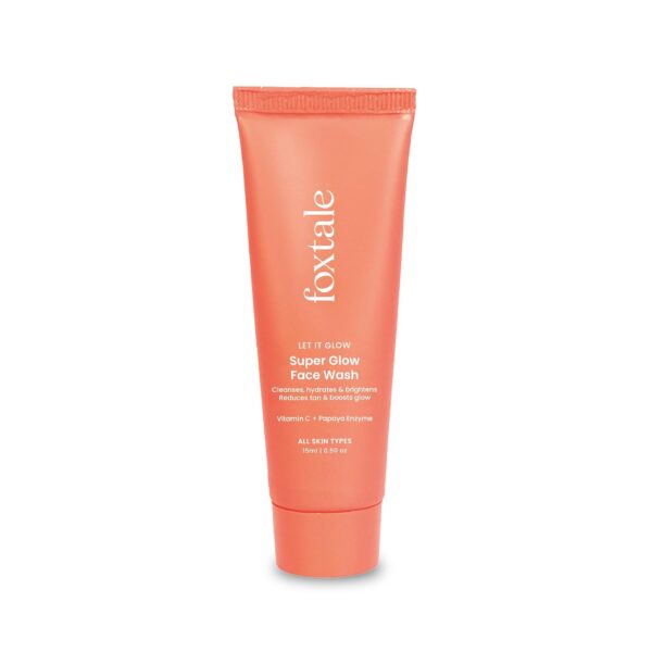 Foxtale Super Glow Face Wash With Papaya Enzyme & Vitamin C